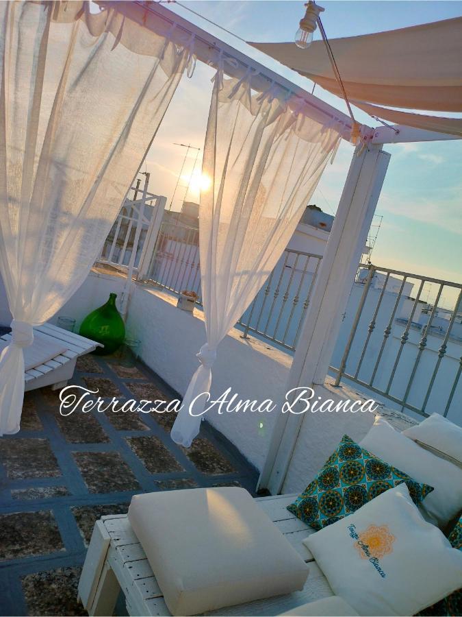 Apartamento Terrazza Alma Bianca Ostuni Exterior foto